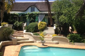Swellendam House | Victoria Guest House...Central and Private