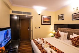 JP Nagar Hotel | Hotel Paramos Inn Jayanagar Bangalore Standard S1