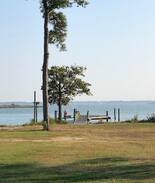 White Stone House | Waterfront Guesthouse I on the Rappahannock