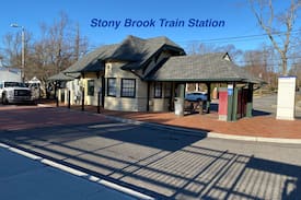 Stony Brook House | Best Airbnb in Stony Brook University w/ AC 說中文
