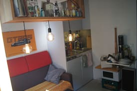Am Riesenfeld Apartment | Whole Bungalow in the City