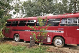 Tarcutta House | Old Tarcutta Inn Big Red Bus