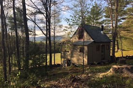 Franklin House | Tiny House in the woods