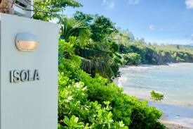 Isabel II House | ISOLA-Beach. Pool. Views. Urban. Simple. Paradise!