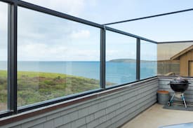 Old Town House | Beachcomber - Oceanfront with direct beach access!