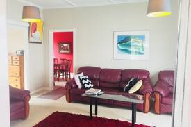 New Plymouth CBD Cabin | A DEVONPORT COTTAGE(1842-1859)New Plymouth Central