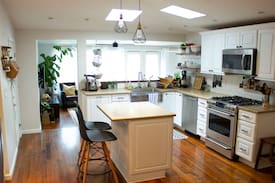Chico House | Chico Charmer Close to Chico State and Downtown