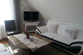 Bad Waldsee Apartment | Ferienwohnung Knoll-Neyer, (Bad Waldsee), Ferienwohnung 75qm, 1 Schlafzimmer 1 Wohn-/Schlafbereich, max. 3 Personen