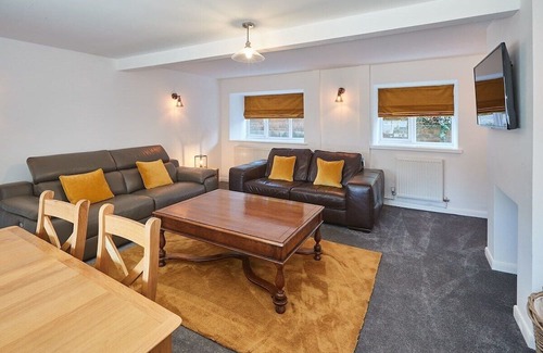 Sewerby House | Host & Stay | Low Barn Cottage