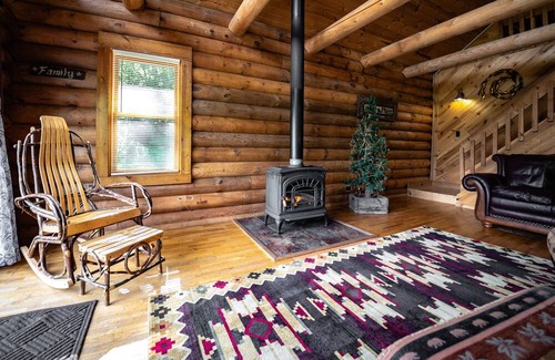 Ferryville Cabin | The Rustic Lodge, Romantic, Secluded on Stream in the Driftless- Hot Tub