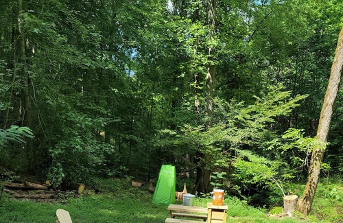 Gatlinburg - Pigeon Forge RV Rental | Tentrr Signature Site - HAPPY HOLLOW HIDEAWAYS HALFWAY THERE