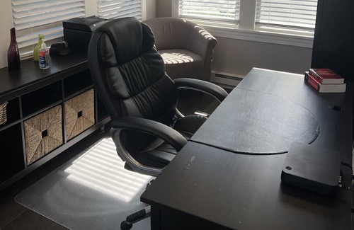 Lynbrook House | Home in Lynbrook NY ideal for short and longer stays!