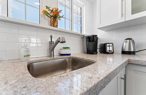 Burlington Apartment | Private Studio apartment in Burlington - U5