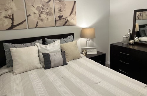 Saskatoon House | Amazing 4bedroom Single Home - Suitable for Families & Groups