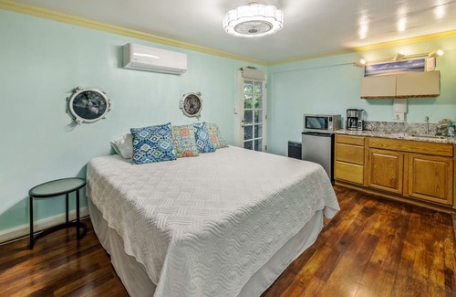 Kahuku House | Jewel of Hawaii:Beachfront Estate w/Pvt Beach🏖️Snrkl Reef,JurassicPark FilmSite