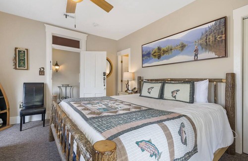 Downtown Branson Hotel | The Branson Hotel