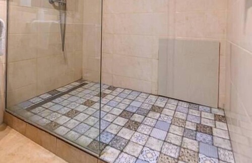 Brasov Condo | Belview 2BR Apartament