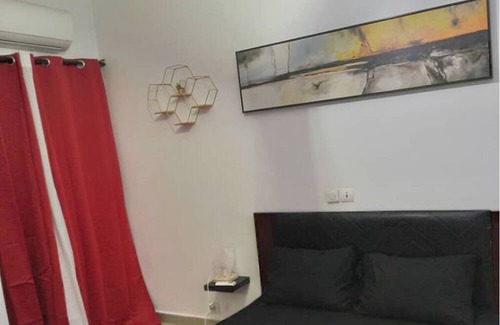 Cocody Apartment | Located in Angré pharmacie St Viateur. Trackside apartment, WIFI available