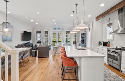 Seacrest Beach House | Mar y Arena, Seacrest stunner on nature trail; walk to Rosemary Beach. 4 bikes