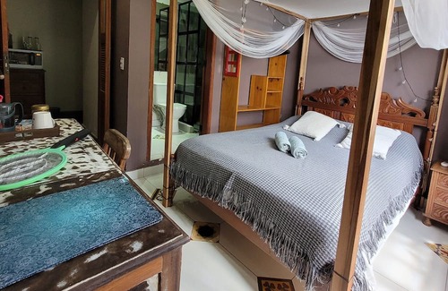 Santa Teresa Villa | Urban Retreat - Peace and nature in the middle of the city