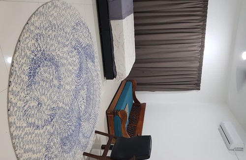 Bukit Kecil Condo | new executive ocean view 3 bd condo with pool gym