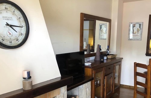 Alp Apartment | Panoramic Luxury Apart + Views, Pista Llarga Residence.