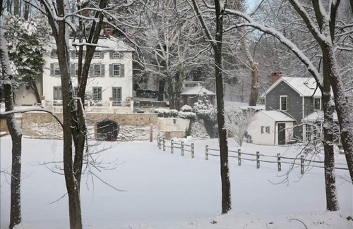 Phoenixville Cottage | Cottage on Historic Gentleman's Farm