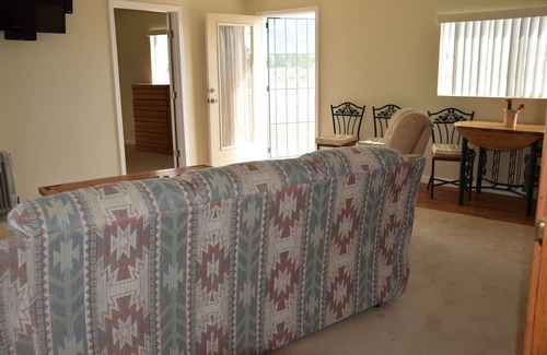 Pahrump Apartment | 5 STAR ESCAPE - Death Valley - Spring Mountain - Prairie Fire Nevada