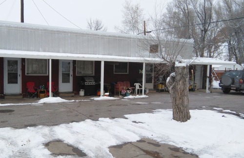 Coalville House | 1960's roadside motel in mountain country, Summit County, Utah near Park City