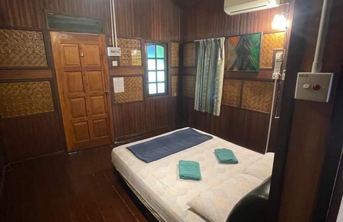 Pulau Perhentian Besar Resort | Bluestar The Reef Chalet