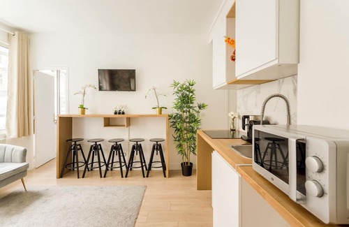 Quartier du Mail Apartment | Merveil Family Suite - Aboukir VIII