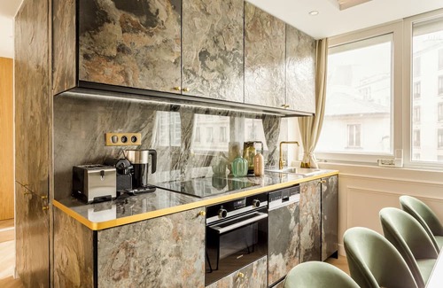 Grenelle Apartment | Merveil Luxury Suite - Eiffel Fremicourt