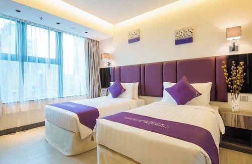 Tsim Sha Tsui Hotel | The Bauhinia Hotel Tsim Sha Tsui
