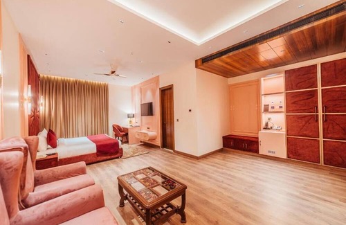 Faizabad Hotel | The Ramayana Hotel Ayodhya