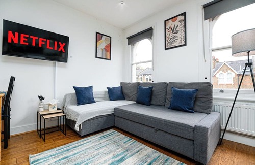 Kilburn Apartment | West Hampstead Hub