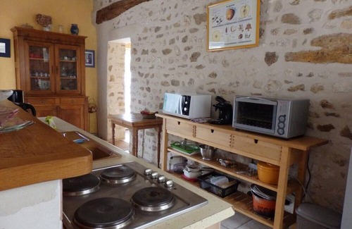 Arnouville-les-Mantes Cottage | Gite Arnouville-lès-Mantes, 3 bedrooms, 4 persons
