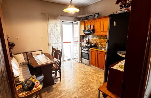 Trikala Condo | Big Apartment near the Park