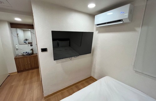 Ximending House | Cat Tail Pocket Inn ximen