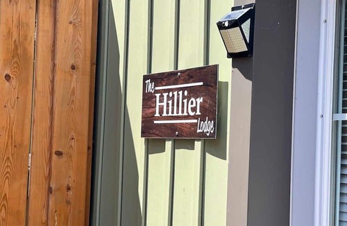 Bloomfield House | The Hillier: On Beautiful West Lake