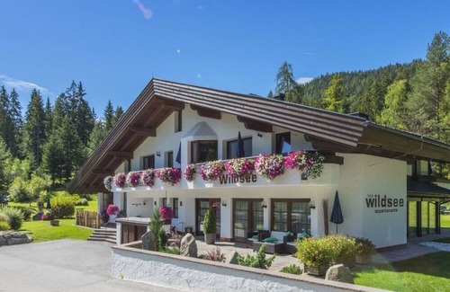 Reith bei Seefeld Apartment | Vacation apartment directly on the lake, 2-room apartment SEEBLICK in Haus Wildsee