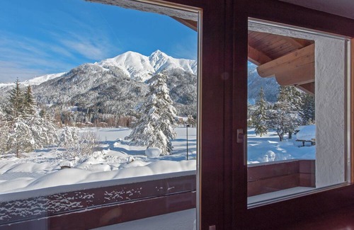 Reith bei Seefeld Apartment | Vacation apartment directly on the lake, 2-room apartment SEEBLICK in Haus Wildsee
