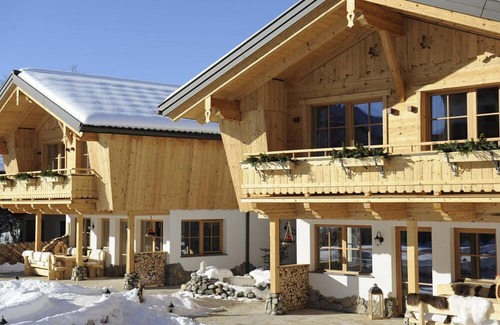 Wagrain Ski Chalet | Luxurious chalet in Wagrain with private pool
