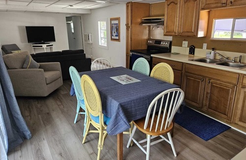 Little Torch Key House | Charming 2/2 home . A block from the neighborhood boat ramp. 20 min from KeyWest