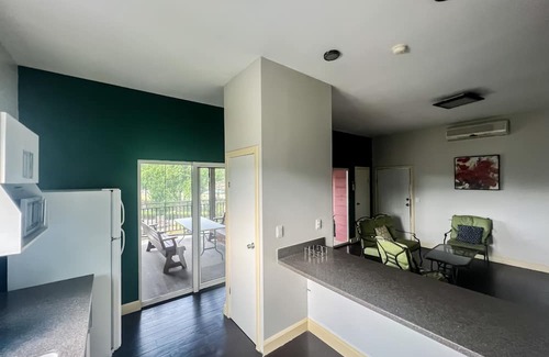 Bagope Condo | Cozy Fully Equipped Condo 2BR -7min walk from Laken