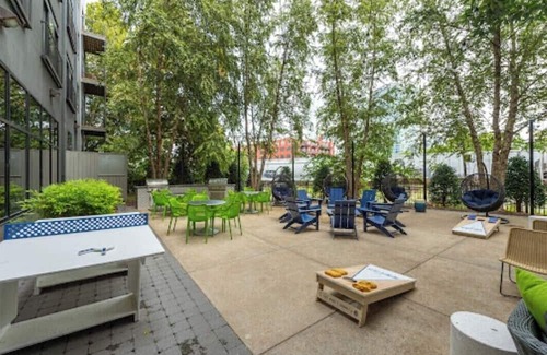 Sobro Apartment | . A breathe taking view of the Gulch. Apartment is located on top of Bar Louis