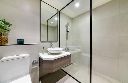 Trade Center Apartment | Superior Apt w/Views of Dubai Future Museum