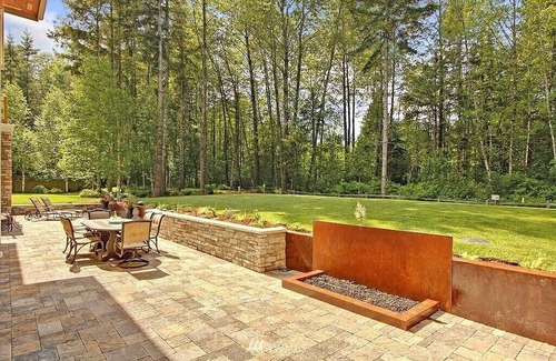 Maltby House | Huge Luxury 4-bedroom+ house in Echo lake/Maltby area with WiFi, AC