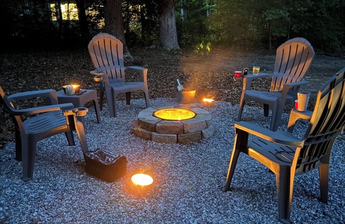 Old Fort House | Completely remodeled 2-bedroom home with fire pit. 3 miles from Old Fort.