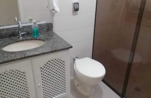 Jardim Las Palmas Apartment | Apartamento Aconchegante na Praia das Astúrias Guarujá