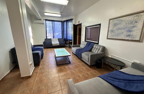 Carcel Apartment | Group-Friendly 3BR Unit in Mayaguez